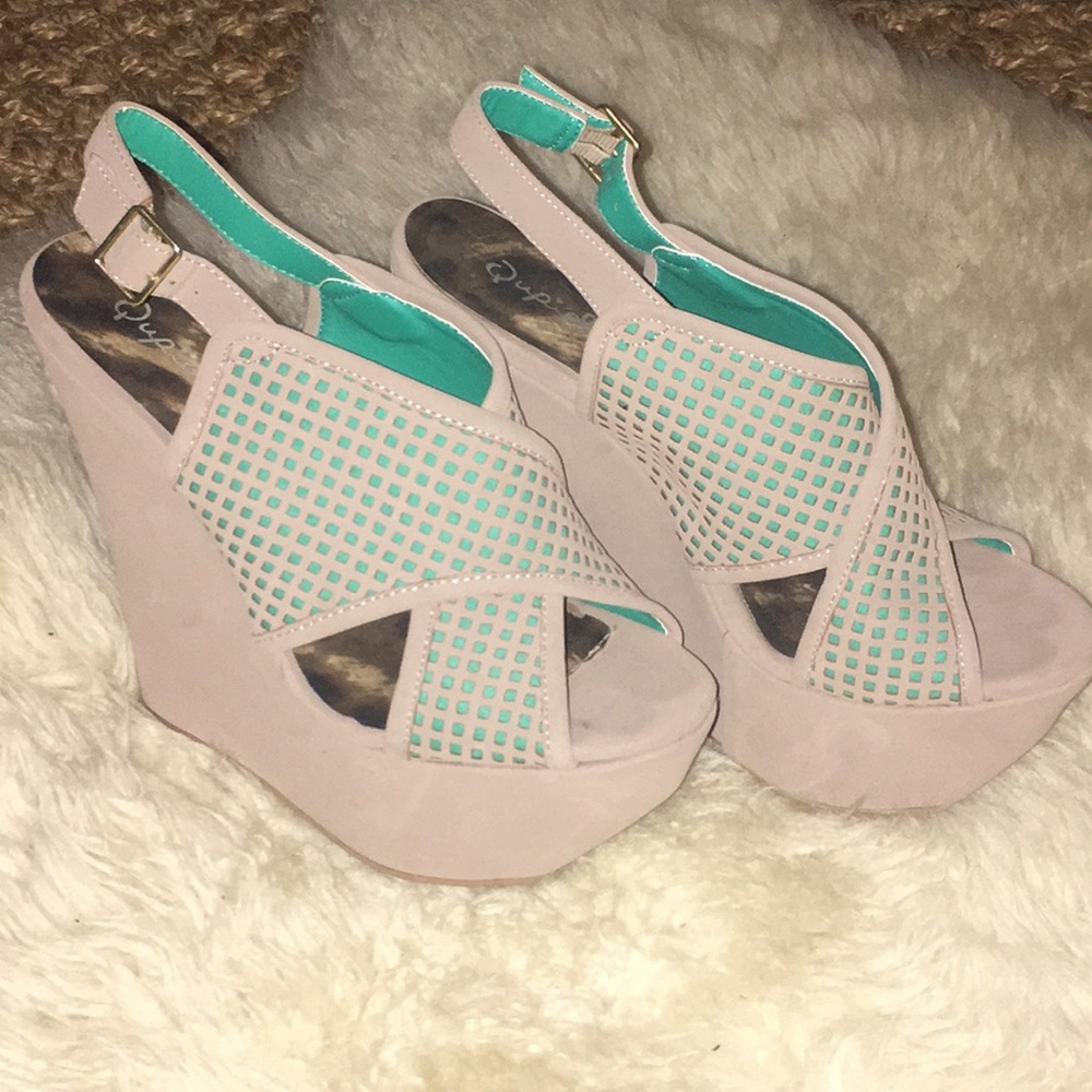Qupid Wedges
